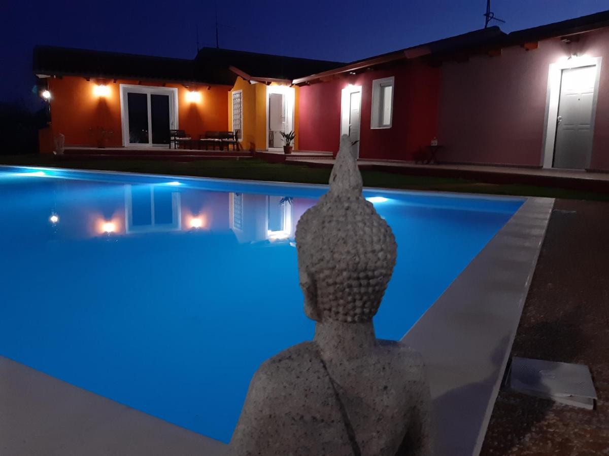 Villa Erilia San Giovanni Suergiu Ngoại thất bức ảnh