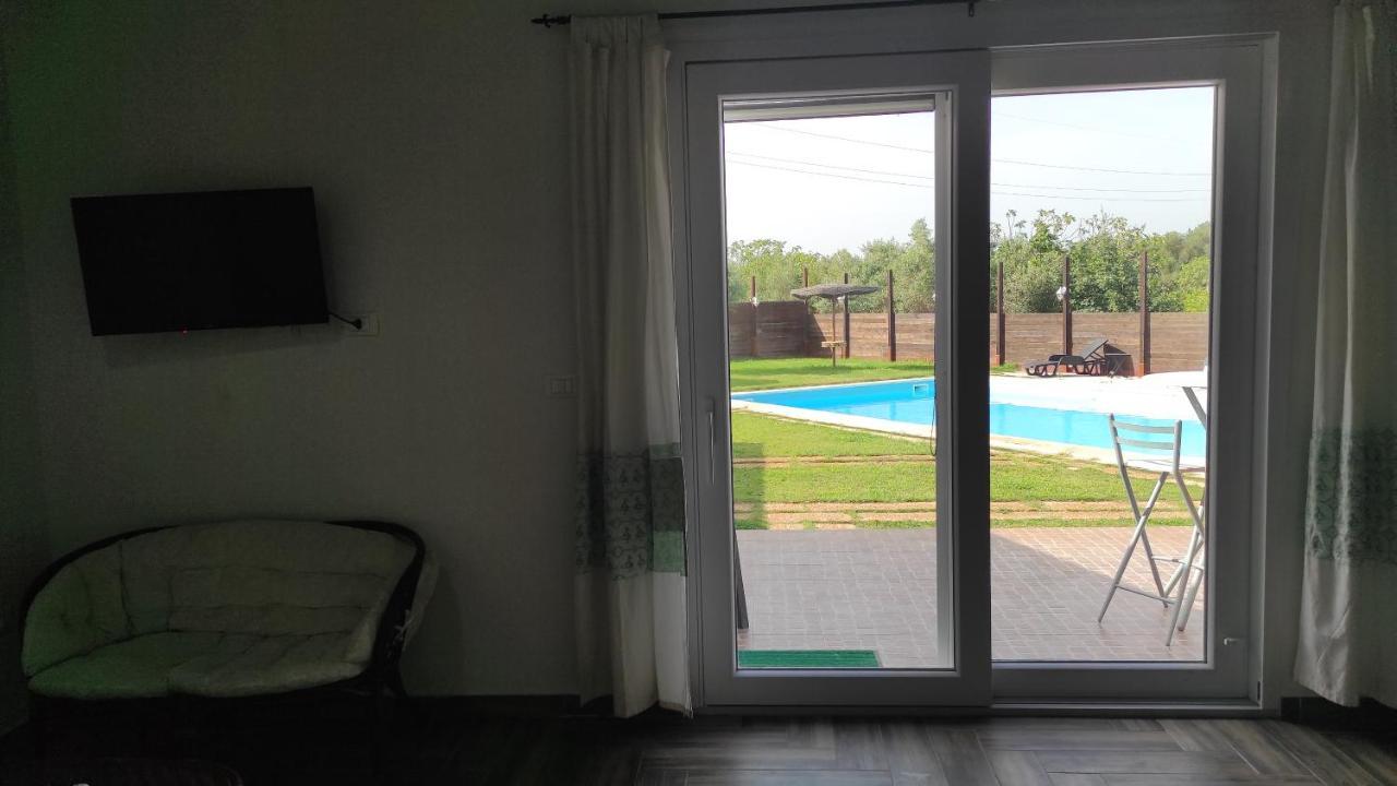 Villa Erilia San Giovanni Suergiu Ngoại thất bức ảnh